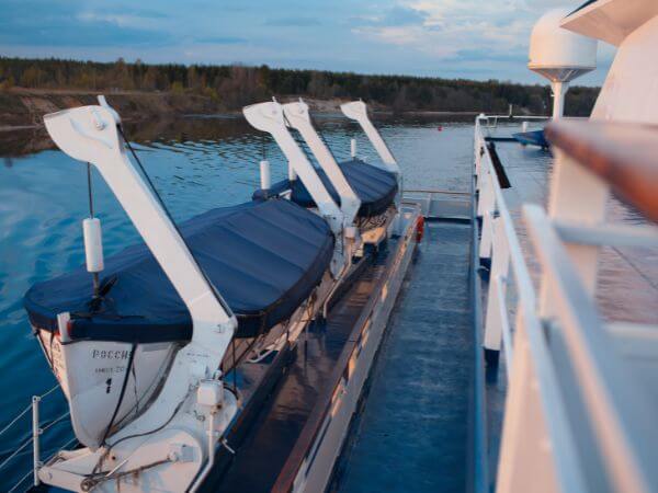 ISM Marine lifeboat and davits annual tests
